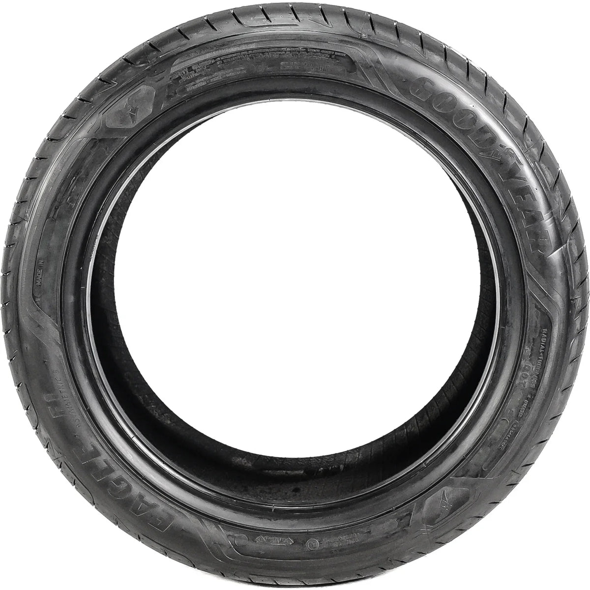 Goodyear Eagle F1 Asymmetric 3 225/40R20 94Y All-Season Tire Fits: 2018  X1 sDrive28i, 2016-17  X1 xDrive28i